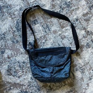 Lululemon Festival Bag
